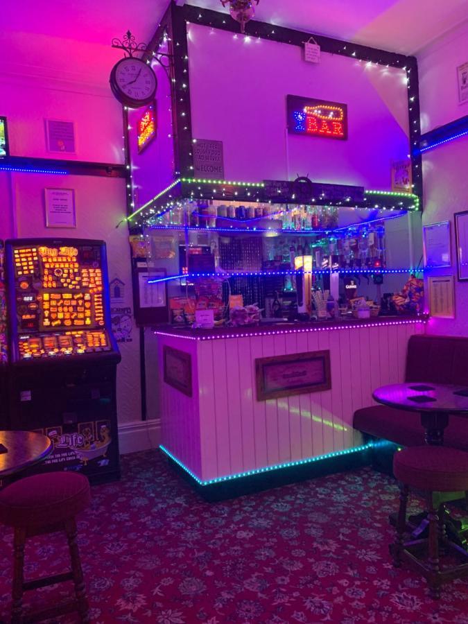 Hotel The Croydon Blackpool Esterno foto
